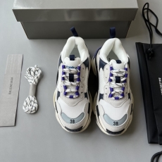 Balenciaga Sneakers